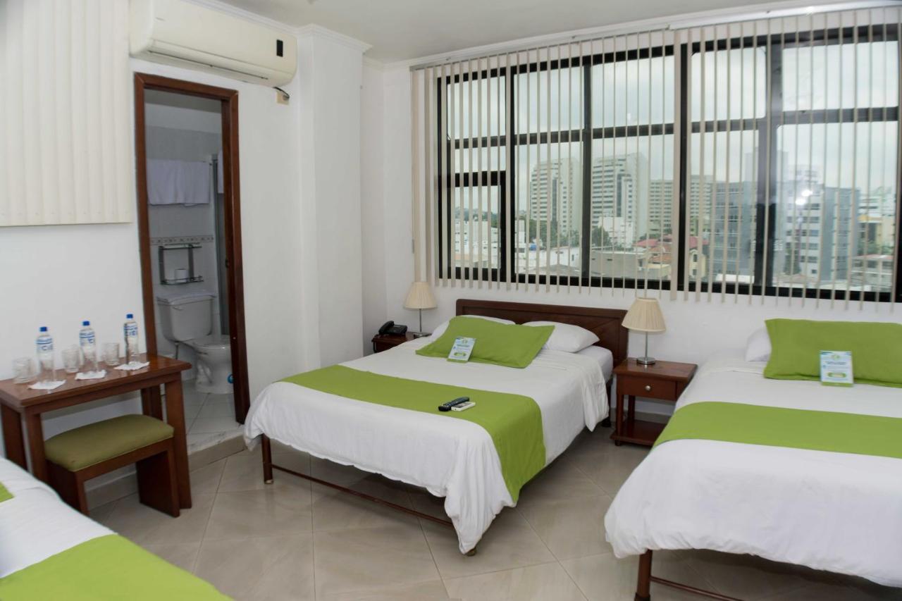 Hotel Castell - Cerca Del Aeropuerto جواياكيل المظهر الخارجي الصورة